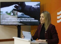 CON EL USO DE LA PISTOLA TASER LA POLICÍA REDUJO A UN HOMBRE QUE AMENAZABA A SU PADRE CON UN ARMA BLANCA