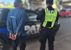 DETUVIERON EN UN CONTROL POLICIAL A UN HOMBRE BUSCADO POR ABUSO SEXUAL EN VILLA GOBERNADOR GÁLVEZ